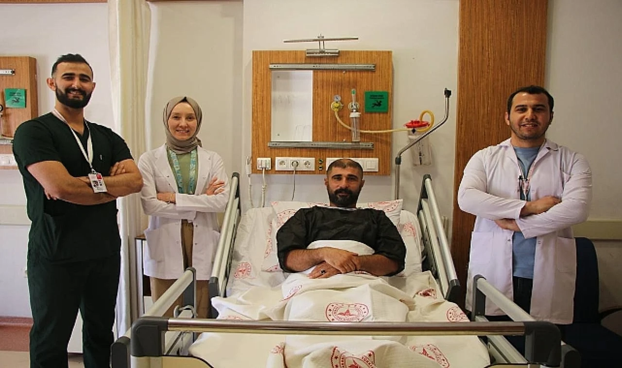 Şanlıurfa'da Nadir Görülen Kist Vakası İçin Başarılı Operasyon Gerçekleştirildi