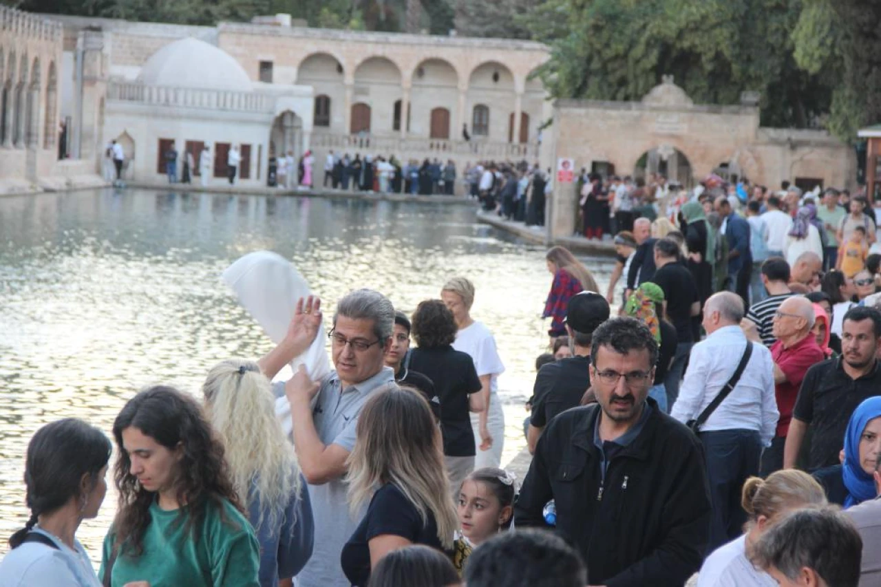Şanlıurfa’da Sonbahar Turizmi Bereketi