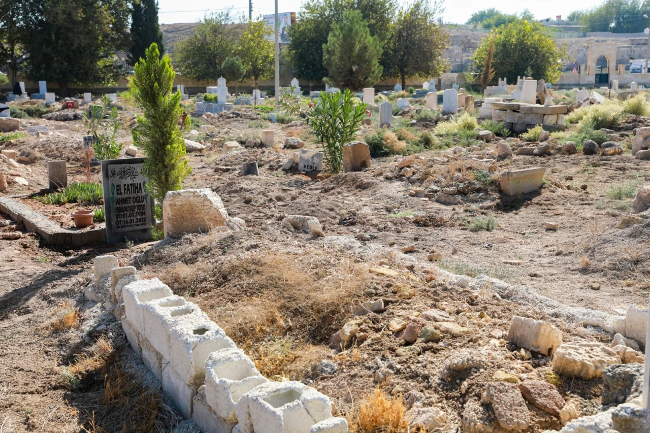 Harran'da Mezarlıklar Kışa Hazırlanıyor