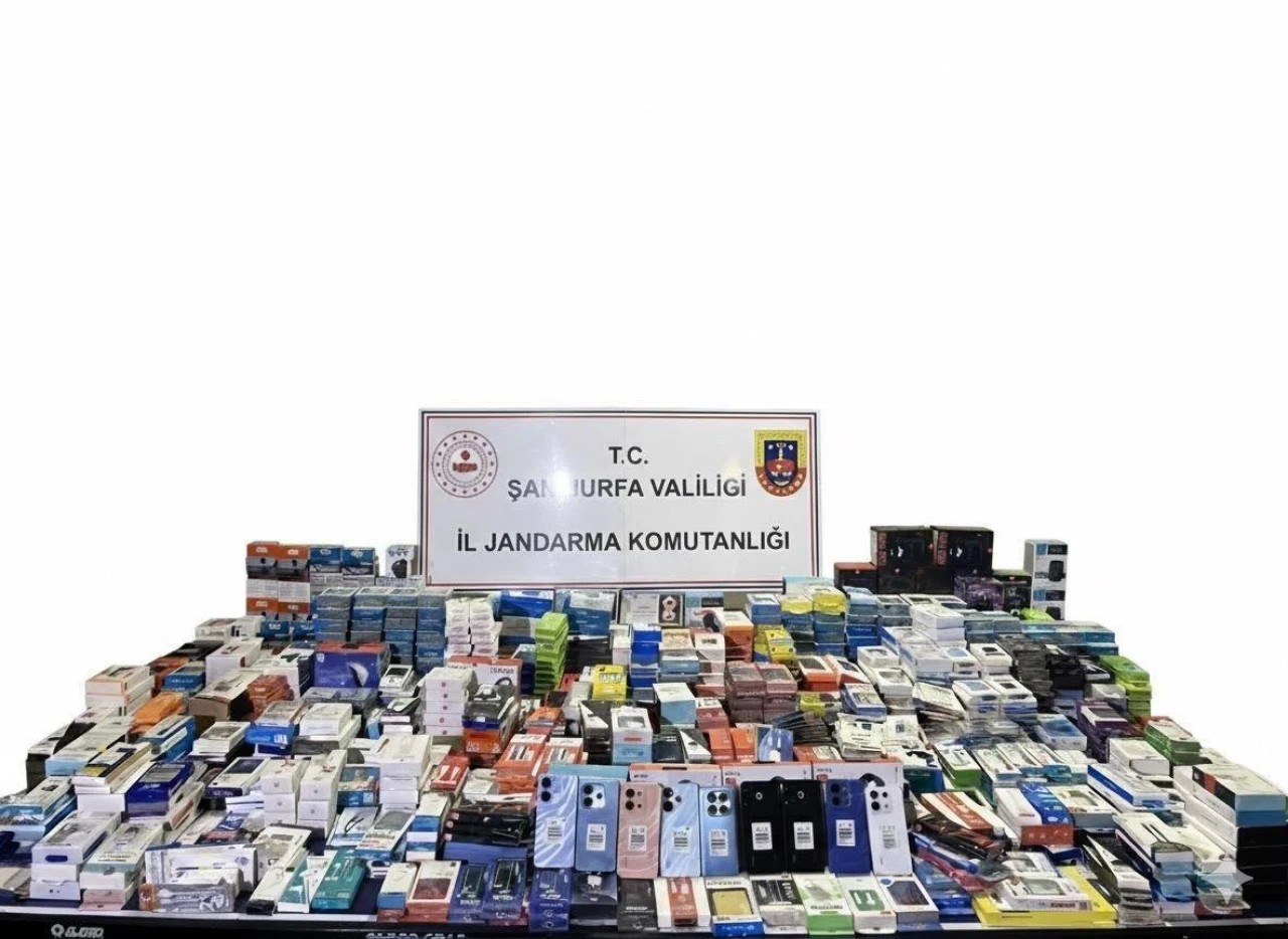 Birecik’te Kaçak Elektronik Operasyonu