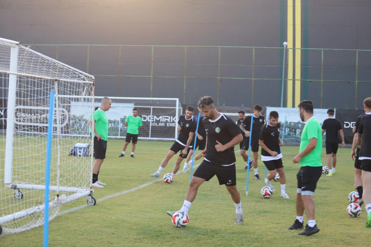 Şanlıurfaspor, Anagold 24 Erzincanspor Maçı Hazırlıklarına Start Verdi