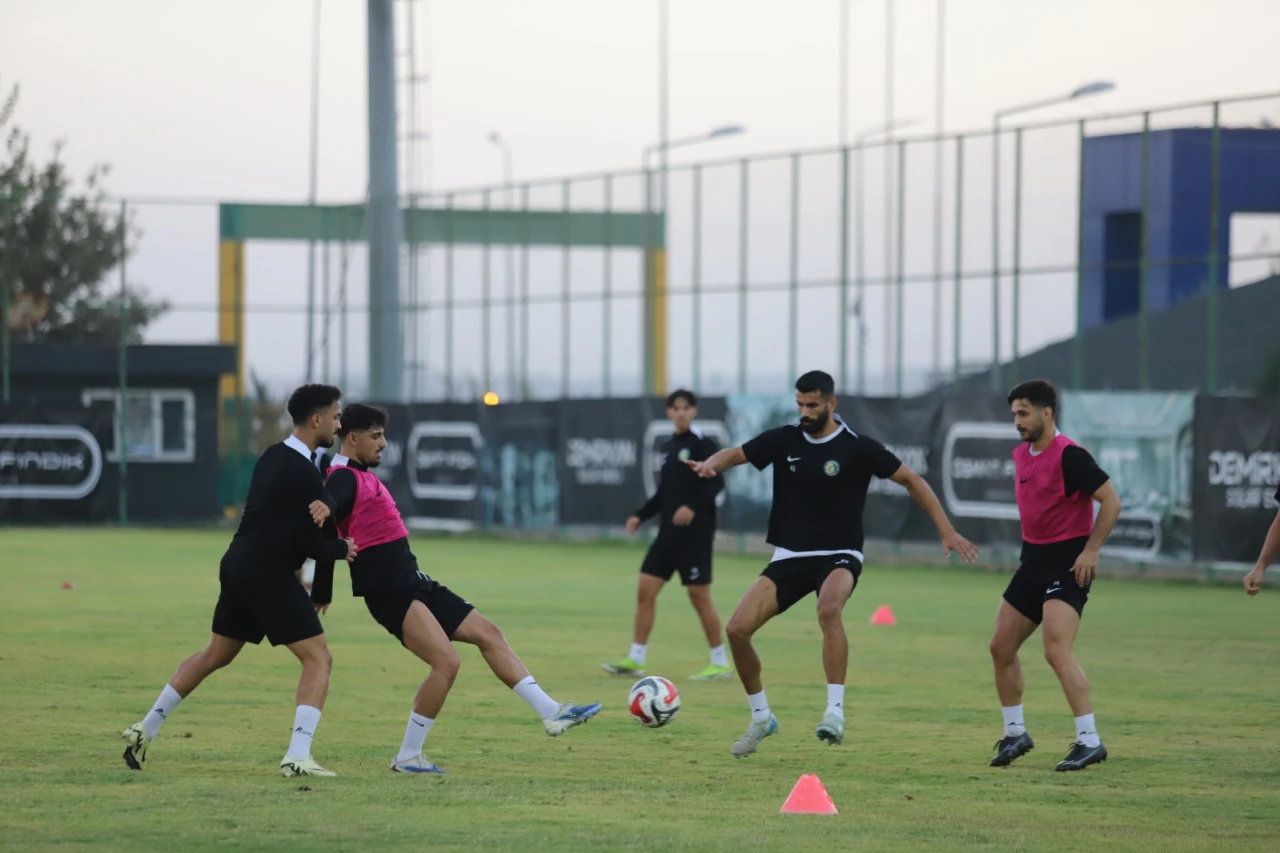 Şanlıurfaspor, Adana 01 FK Maçı Hazırlıklarını Tamamladı