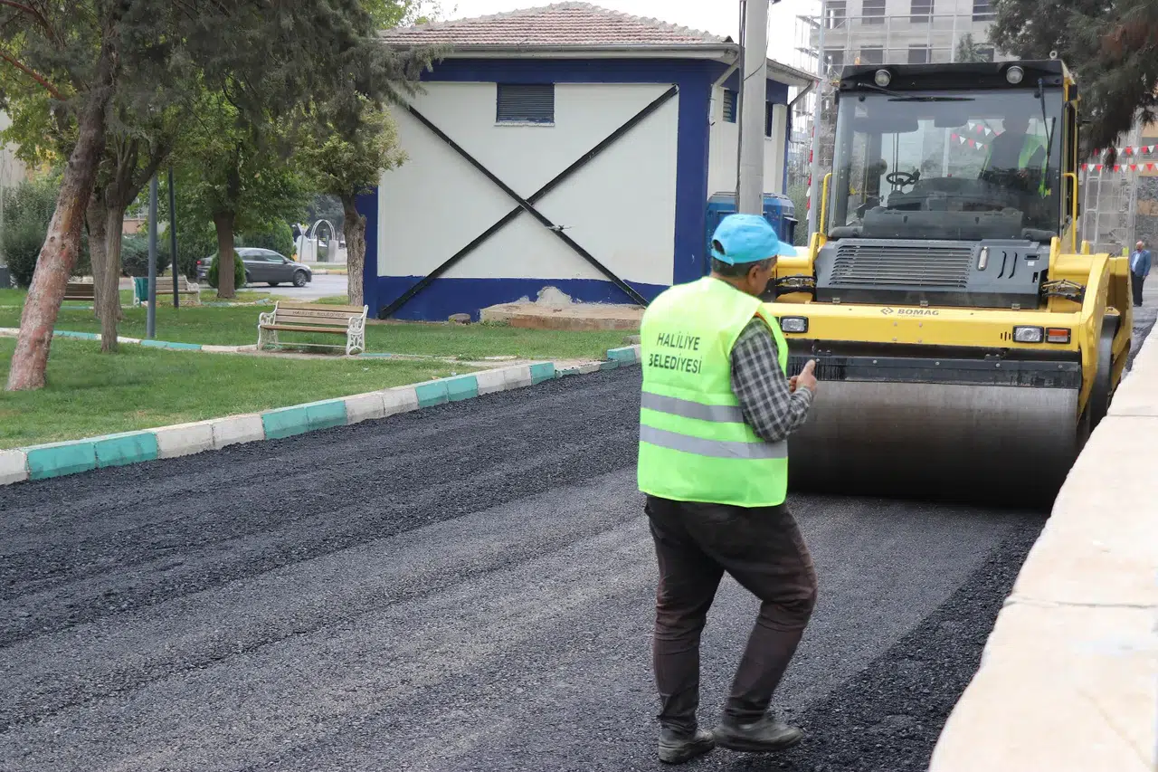 Haliliye’de Ulaşım Kalitesini Artıran Asfalt Hamlesi