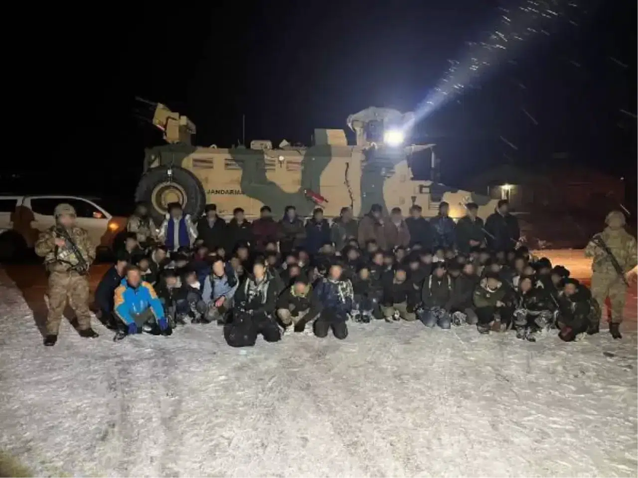 Hudutlarda Kaçak Geçişlere Geçit Yok: 1’i Terörist 244 Kişi Yakalandı