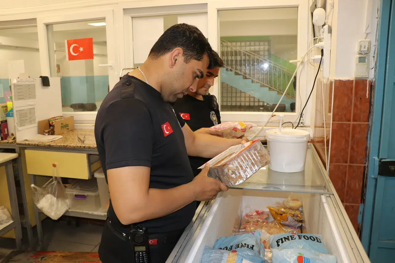 Haliliye’de Okul Kantinlerinde Öğrenci Sağlığı İçin Denetim