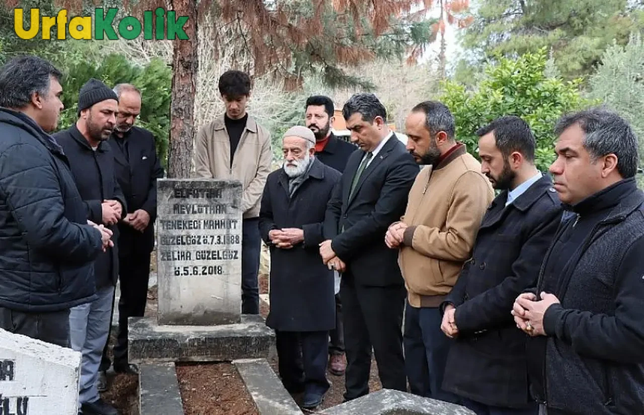 Tenekeci Mahmut'un mezarı ziyaret edilerek anıldı.