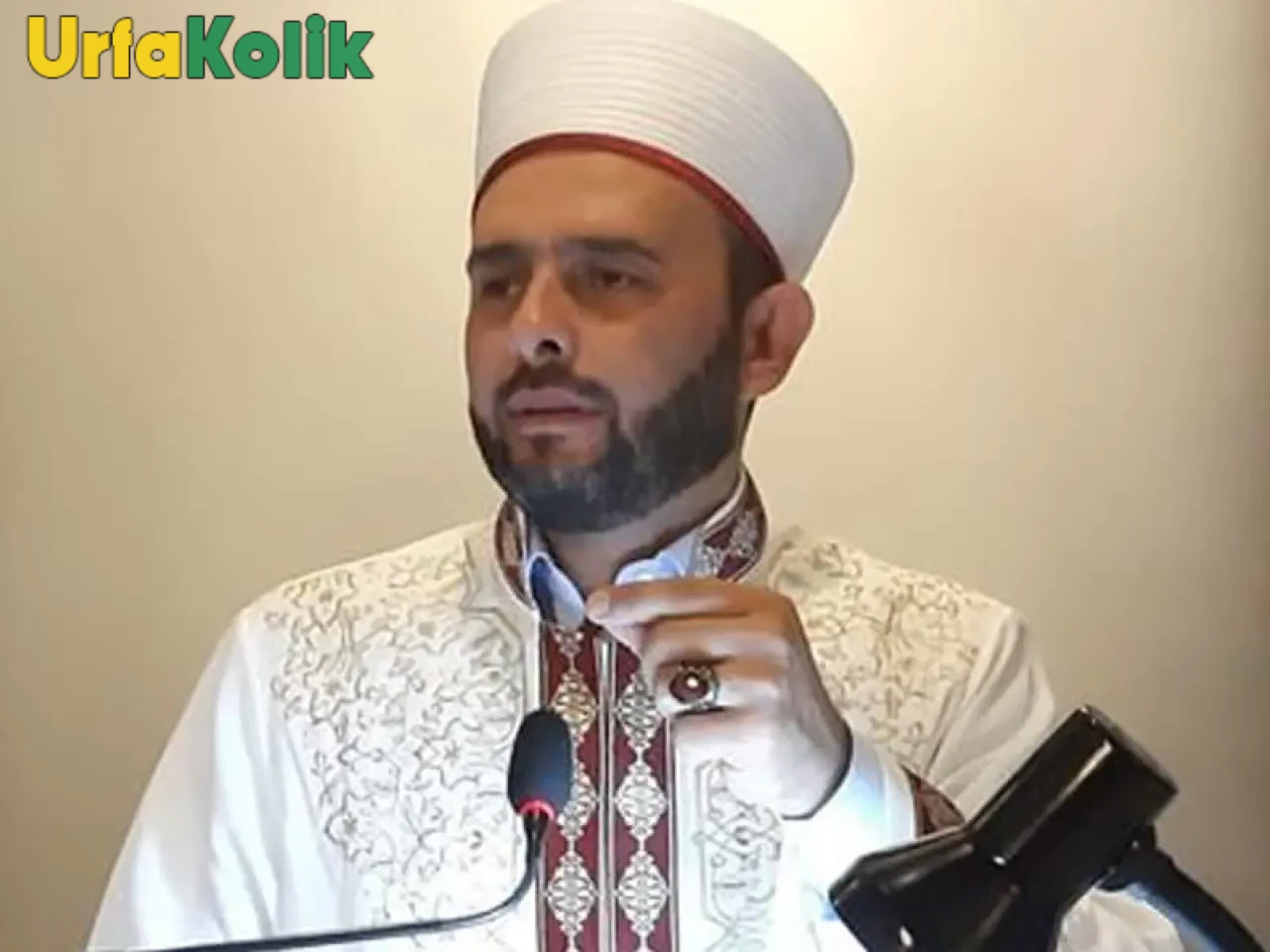 Halil Konakçı Kimdir?