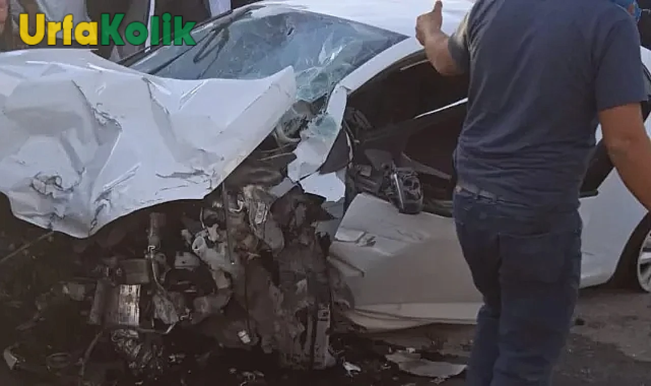 Şanlıurfa'da Meydana Gelen Çift Taraflı Trafik Kazası Halkı Tedirgin Etti