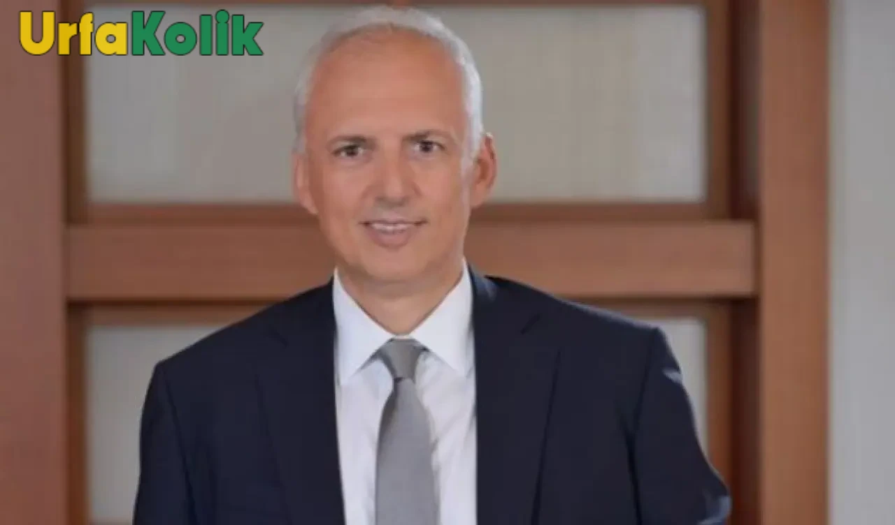 Gökhan Erün Kimdir?