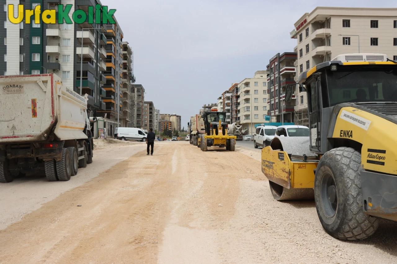 FEVZİ ÇAKMAK BULVARI’NDA ASFALT SERİMİ İÇİN HAZIRLIKLAR BAŞLADI