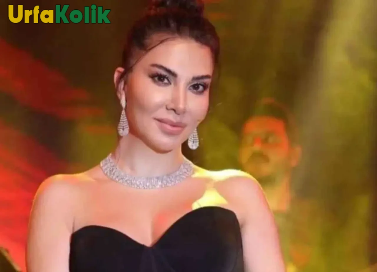 Ebru Yaşar Kimdir?