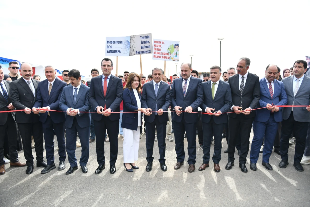 Vali Şıldak, Tübitak 4007 Bilim Şenliği’ne Katıldı