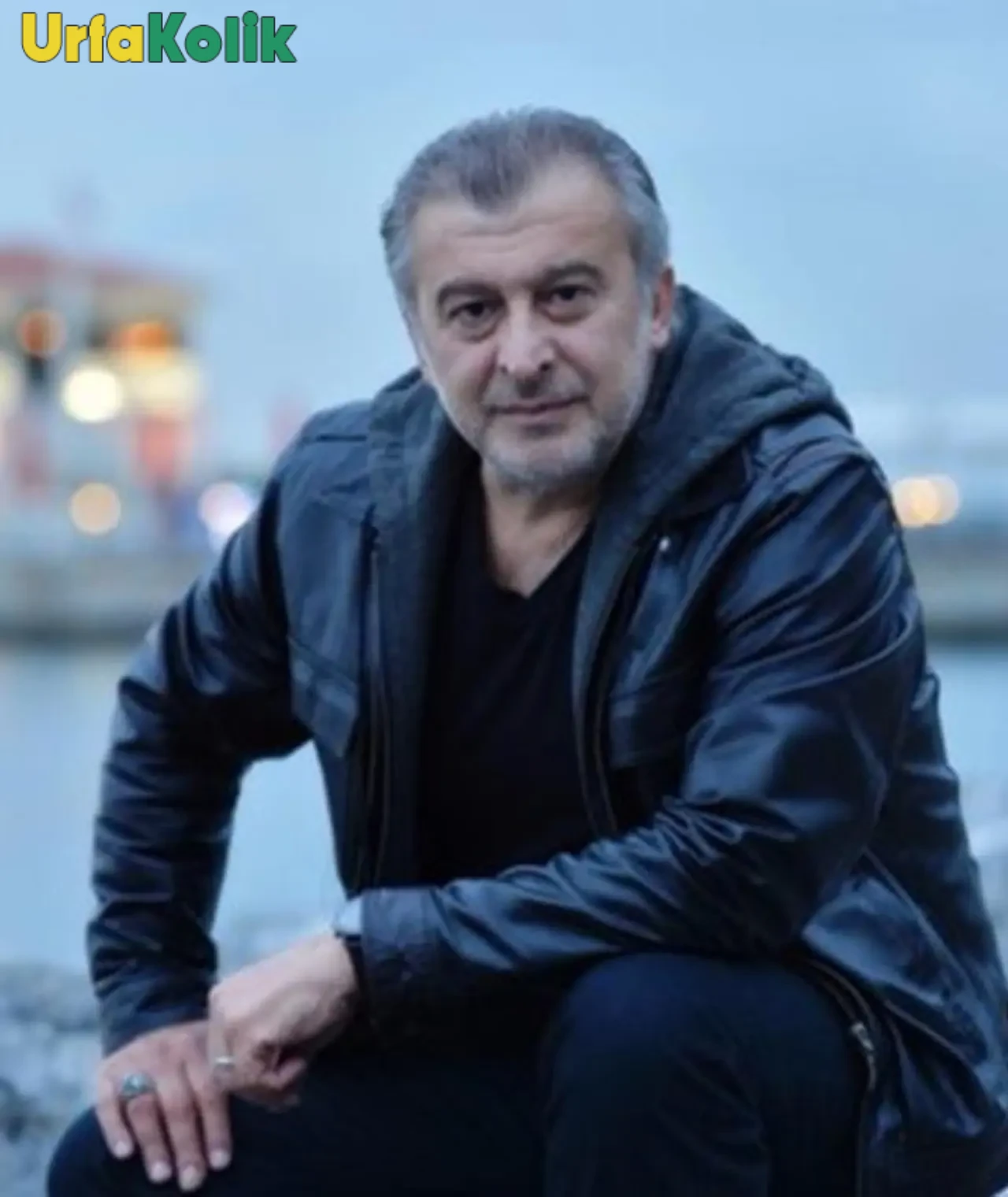 Hüseyin Avni Danyal Kimdir?