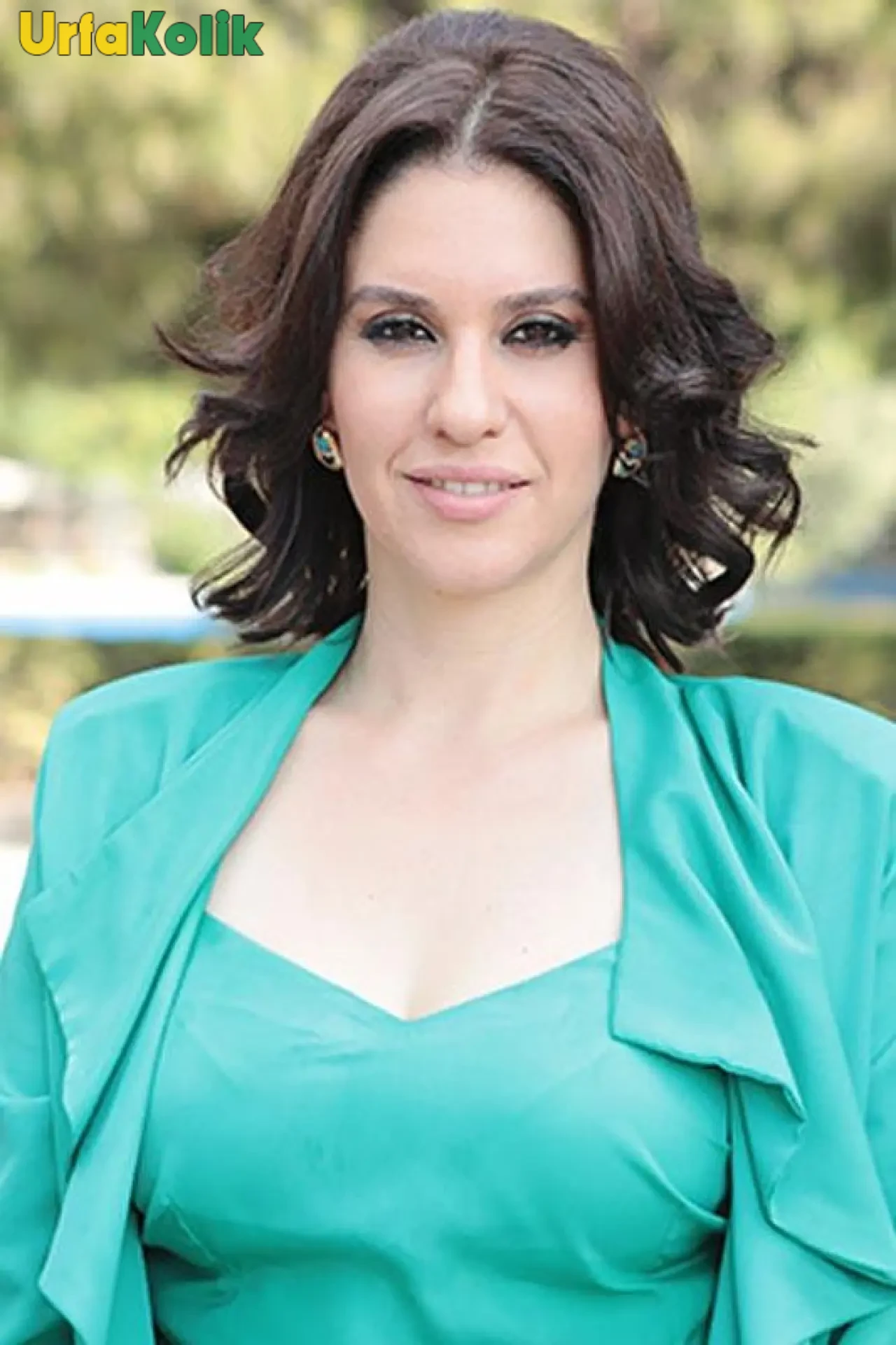 Evrim Alasya Kimdir?