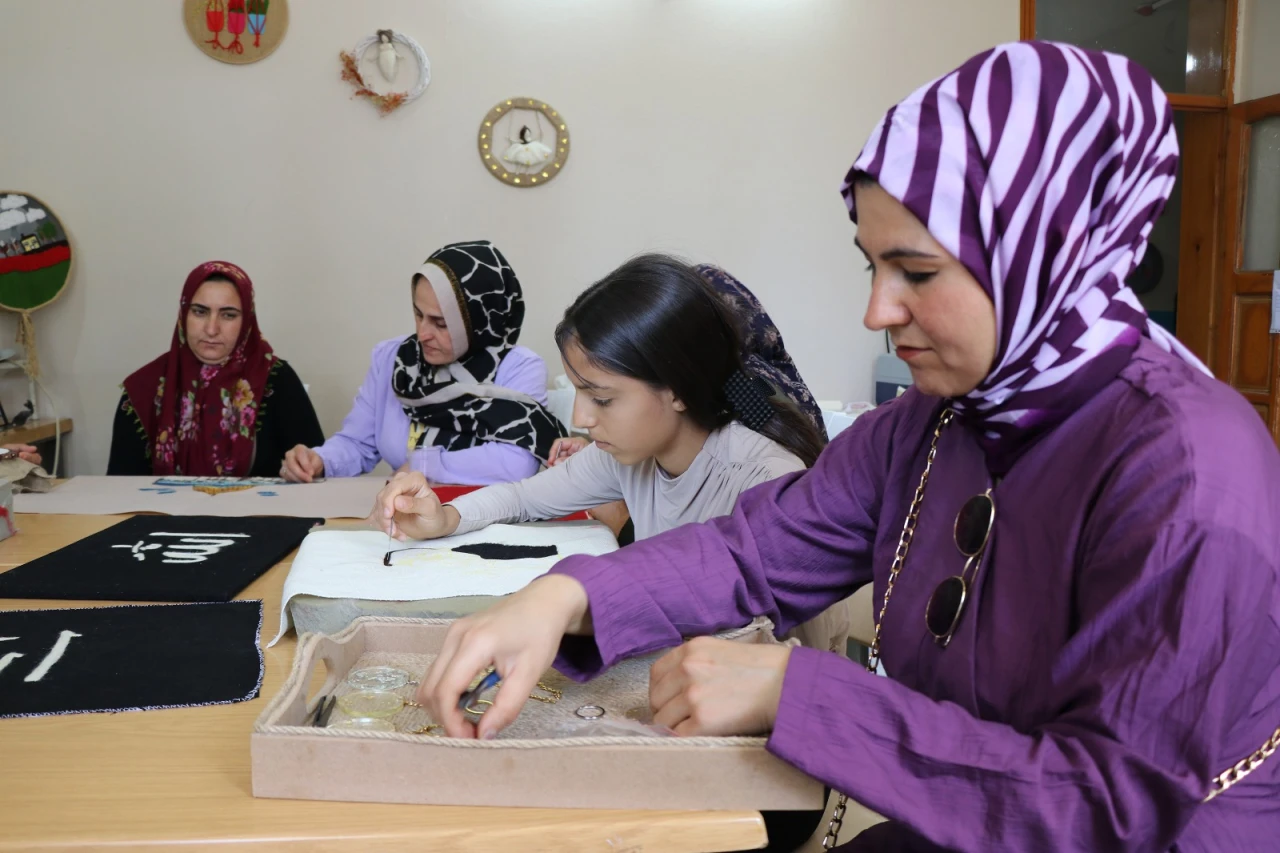 Haliliye Belediyesi, Kadınlara Yönelik Eğitim Programlarını Sürdürüyor