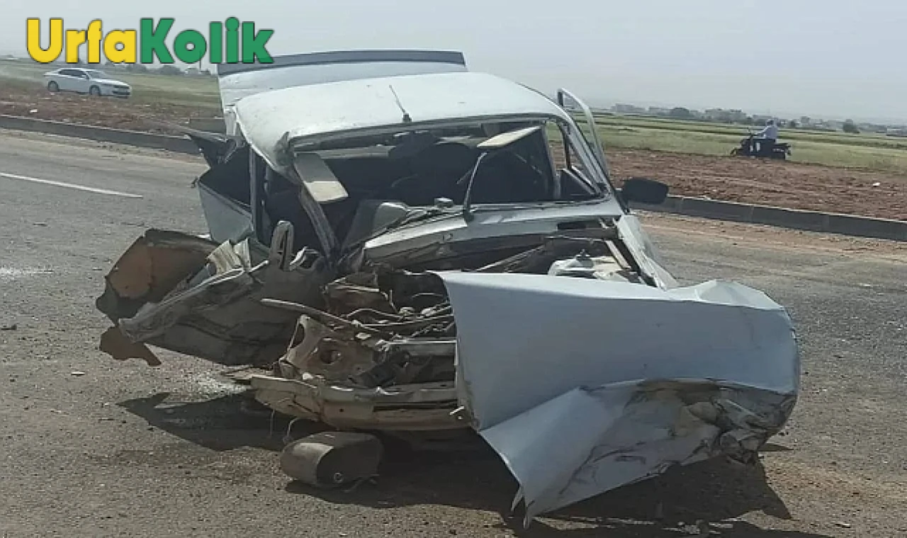 Suruç'ta Korkunç Kaza: Kamyonla Otomobil Çarpıştı, 1 Ağır 4 Yaralı!