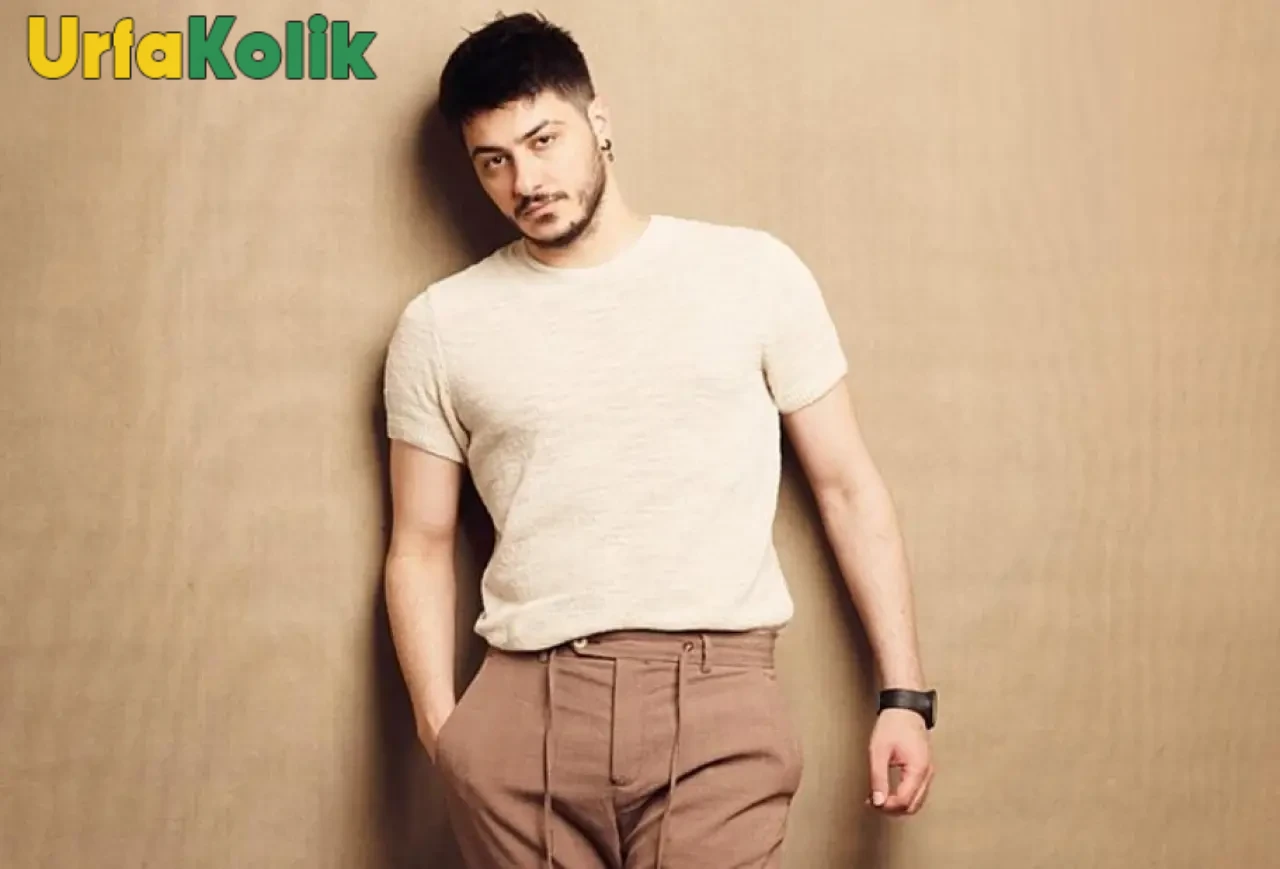 Semicenk Kimdir?
