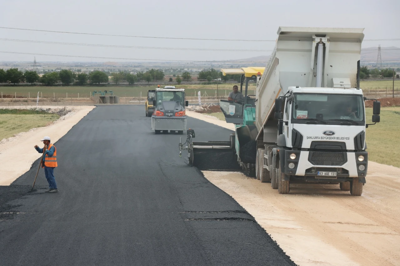Şanlıurfa Asri Mezarlık Yeni Yolunda Asfalt Çalışmaları Başladı