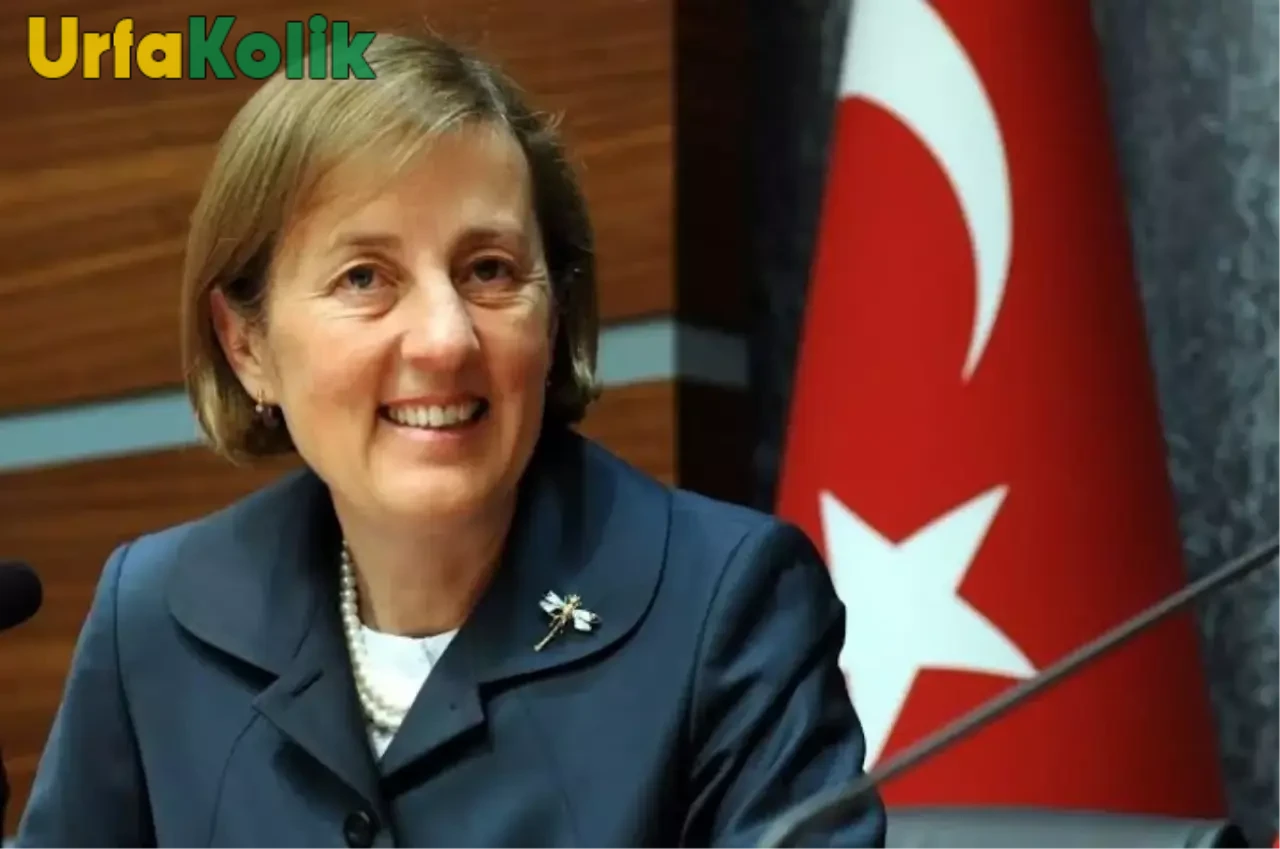 Selma Aliye Kavaf Kimdir?