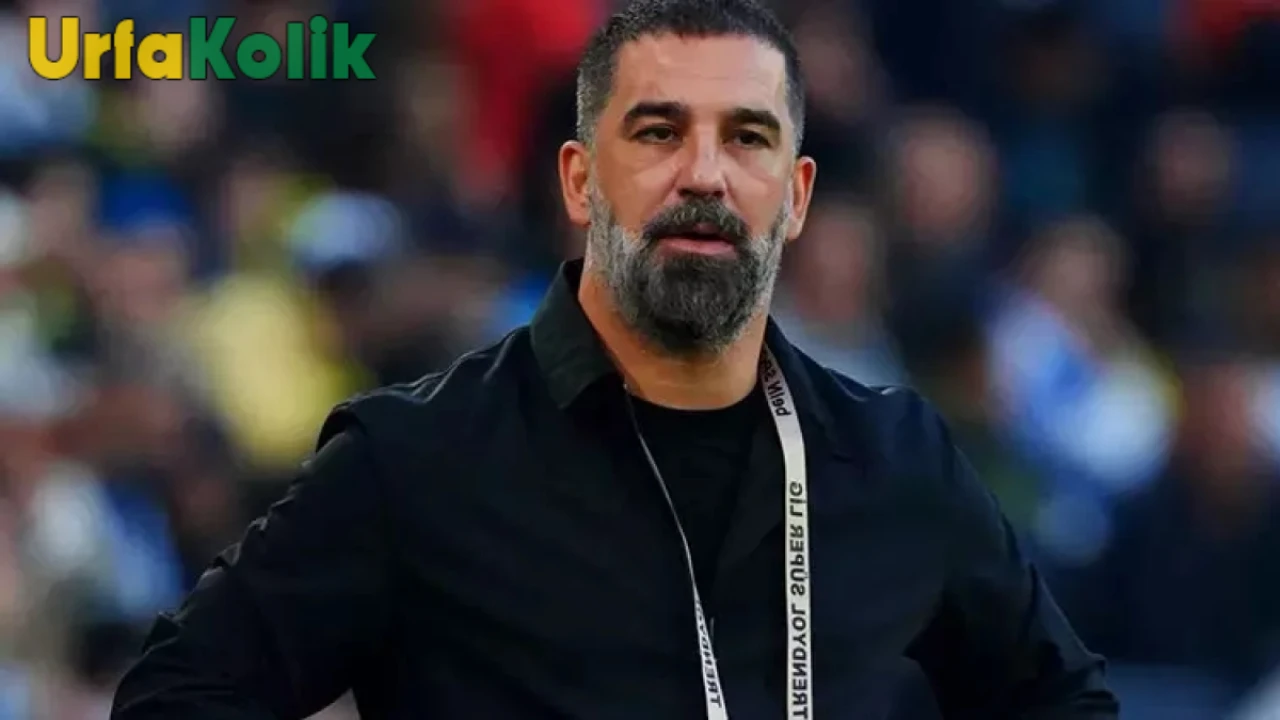 Arda Turan, Eyüpspor'dan ayrıldıktan sonra Shakhtar Donetsk'e imzayı attı