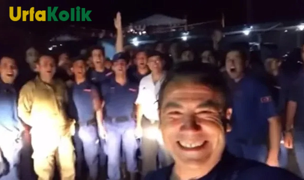 Ünlü Şanlıurfalı Sanatçı Ferhat Göçer, Jandarma Çevirmesinde Marş Söyledi!
