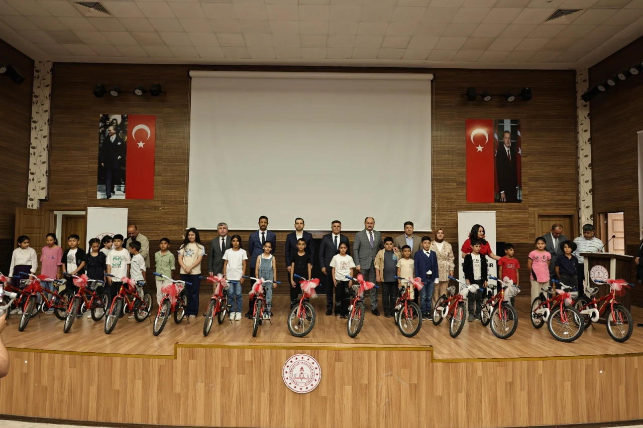 Şanlıurfa Büyükşehir Belediyesi, Eğitime Pedallı Destek Verdi