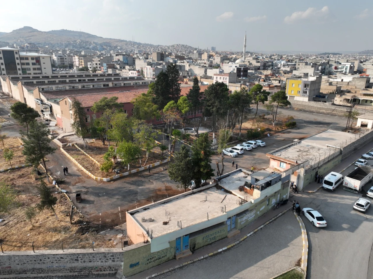 Eyyübiye’de Eski Cezaevi Yıkılıyor