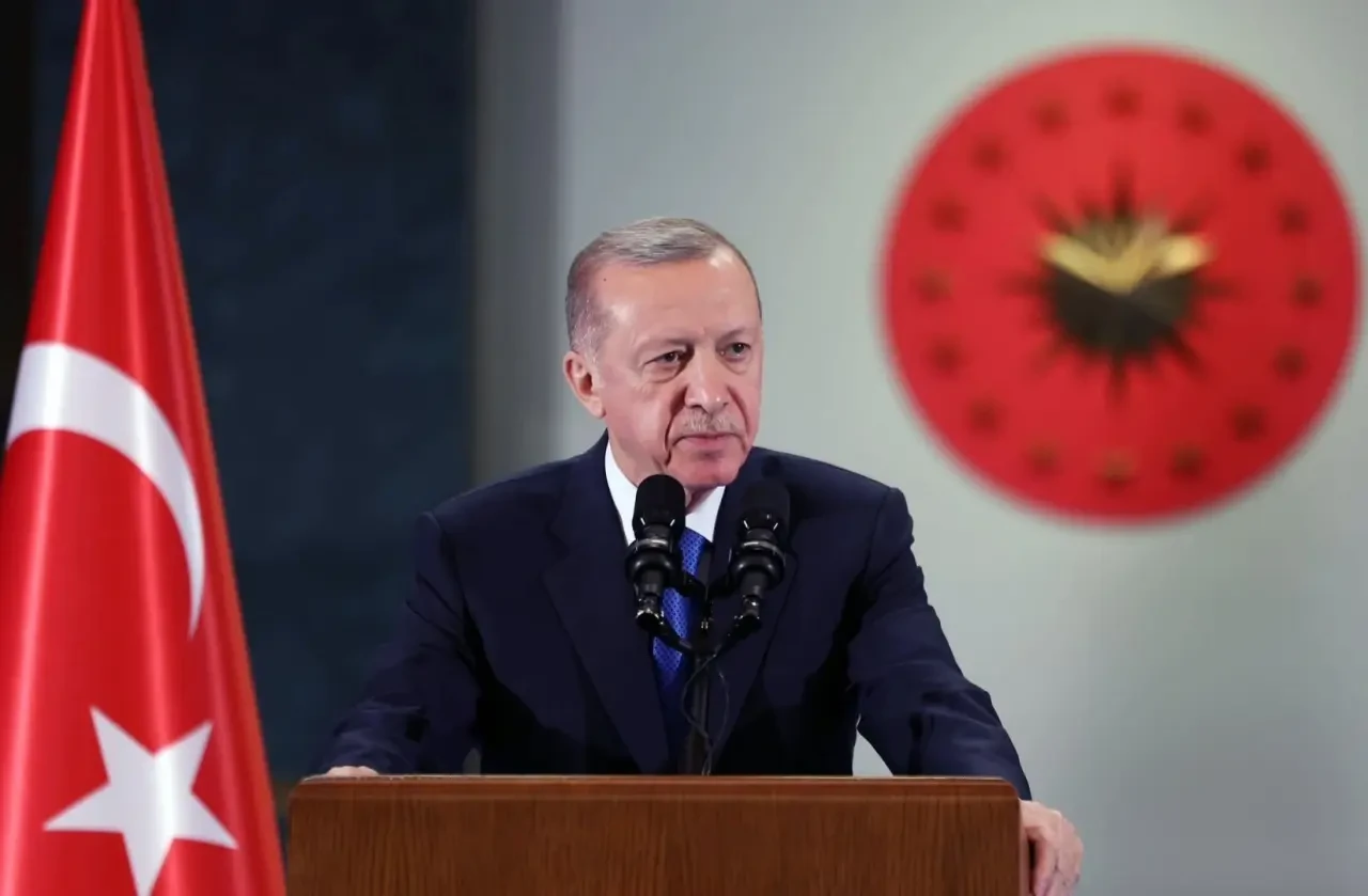 Cumhurbaşkanı Erdoğan'dan Belediyelere Sert Eleştiri