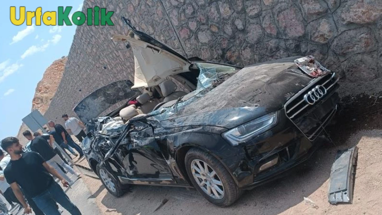 Siirt'te meydana gelen trafik kazasında 1 kişi hayatını kaybetti, 4 kişi yaralandı.