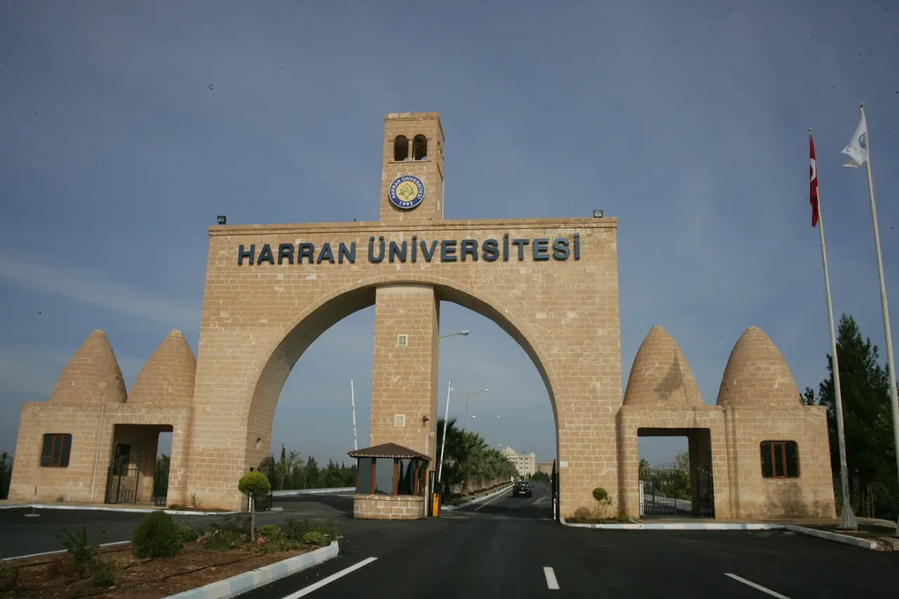 Güneydoğu’da Bir İlk: YÖKAK’tan Harran Üniversitesine 5 Yıllık Tam Akreditasyon