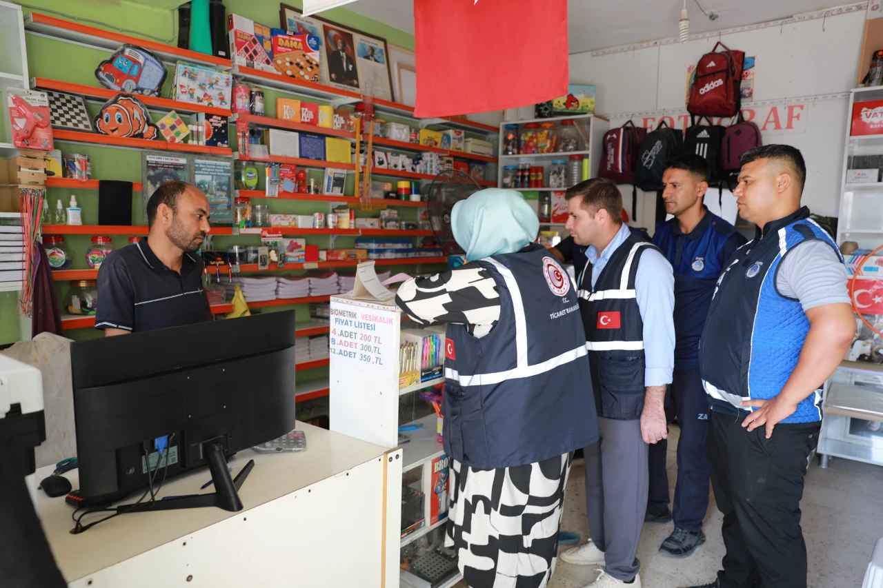 HARRAN'DA OKUL ÖNCESİ MARKET VE KIRTASİYE DENETİMLERİ SIKILAŞTIRILDI