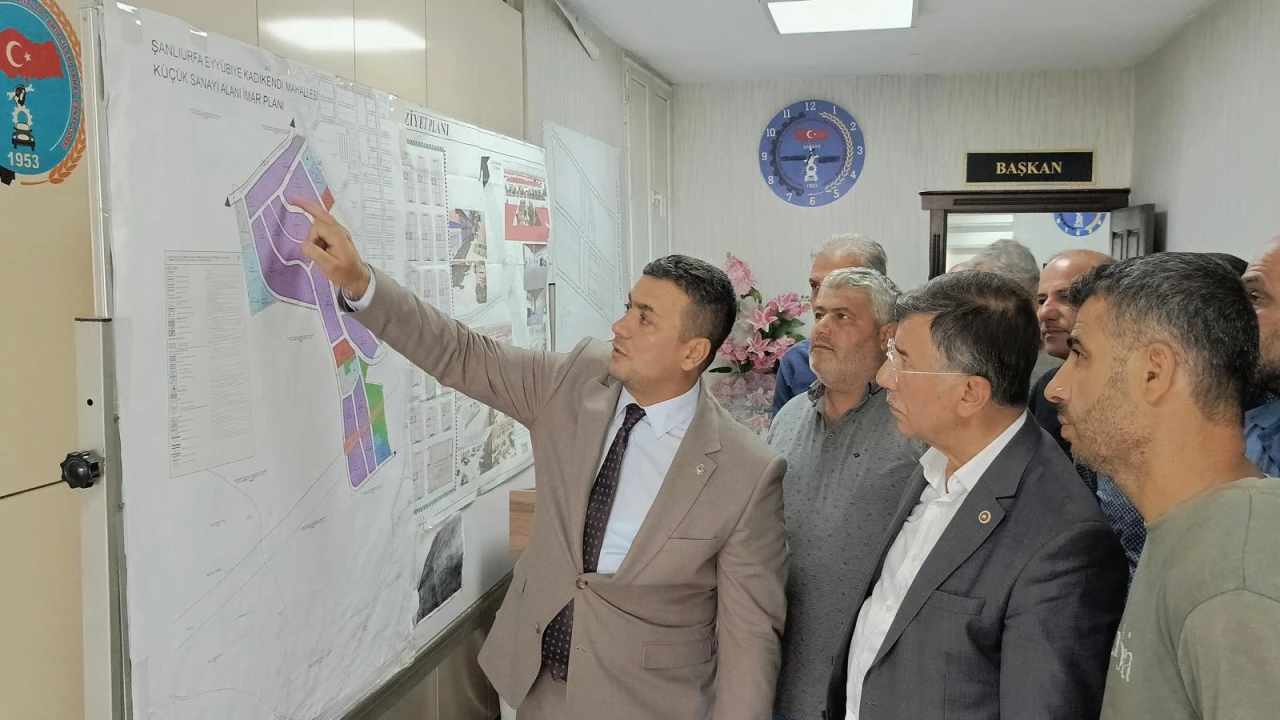 AK Parti Milletvekili Mehmet Ali Cevheri, Esnaf Odasını Ziyaret Etti