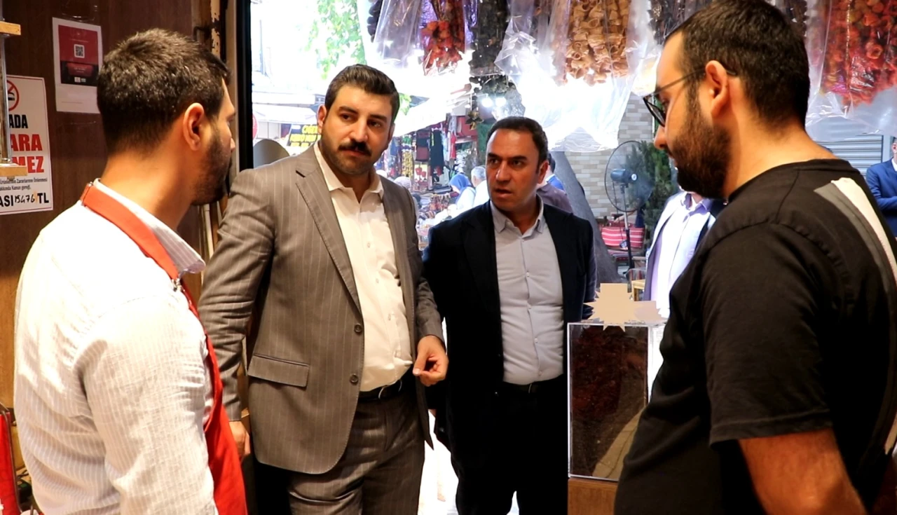 Vekil Eyyüpoğlu Şanlıurfa’da Vatandaşlarla Buluştu