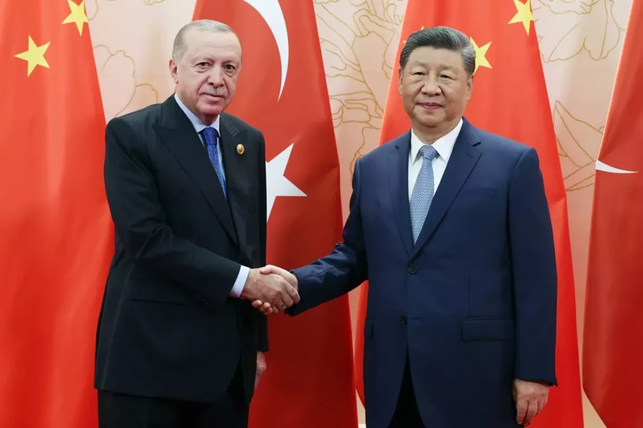 3 Milyon Uygur, Türkiye’ye Mi Getirilecek?