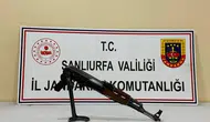 Viranşehir'de silah operasyonu: Jandarma 1 piyade tüfeği ele geçirdi.