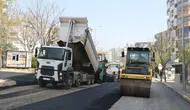 Şanlıurfa Büyükşehir Belediyesi’nden Karaköprü’de Yoğun Asfalt Mesaisi