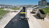 Büyükşehir, Balıkayağı-Azerbaycan Bulvarı Yolunu Sıcak Asfaltla Buluşturuyor