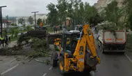 Büyükşehir, Birecik’te Afetin 3. Gününde De Sahada