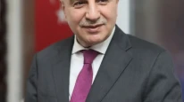 Turgut Altınok Kimdir?