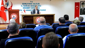 İl Sağlık Müdürü Dr. Erhan Berk, Uzman Hekimlerle Değerlendirme Toplantısı Yaptı