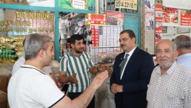 Başkan Canpolat, Açıksu Caddesi’nde Esnaf Ve Vatandaşlarla Buluştu