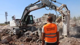 Büyükşehir, Viranşehir’e Yeni Cadde Ve Yollar Kazandırıyor