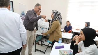 Başkan Mehmet Kuş, Her Türlü Destek Sözü Verdiği Gençlerden Tek Bir Şey İstedi