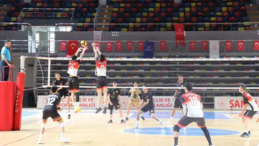 Şanlıurfa Büyükşehir Belediyesi Genç Erkekler Voleybol Takımı Filede İddialı