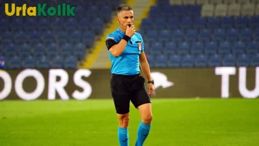 Samsunspor - Fenerbahçe maçının VAR'ı Sarper Barış Saka oldu