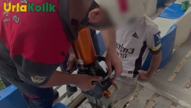 Şanlıurfa'da Korkunç Kaza Sonrası Demir Kafese Sıkışan Çocuğu İtfaiye Ekipleri Kurtardı