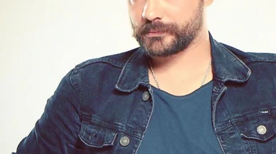 Oğuzhan Uğur Kimdir?