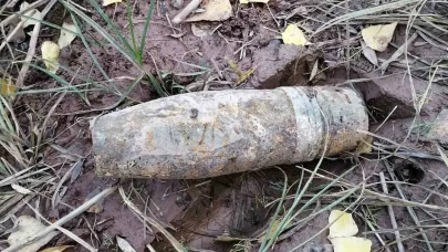 Şanlıurfalı Çiftçi Tarlasında Top Mermisi Buldu