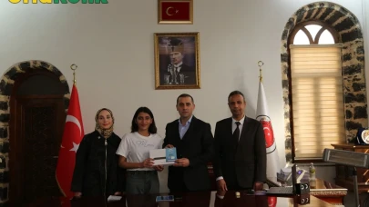 Şanlıurfa'da İl Birincisi Seçildi: Ödül Kazanmış ve Gururlu Anılarla Doldu!