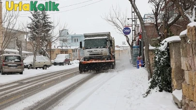 Nevşehir Belediyesi, Çetin Kış Şartlarına Karşı Karla Mücadelesine Gece Gündüz Devam Ediyor